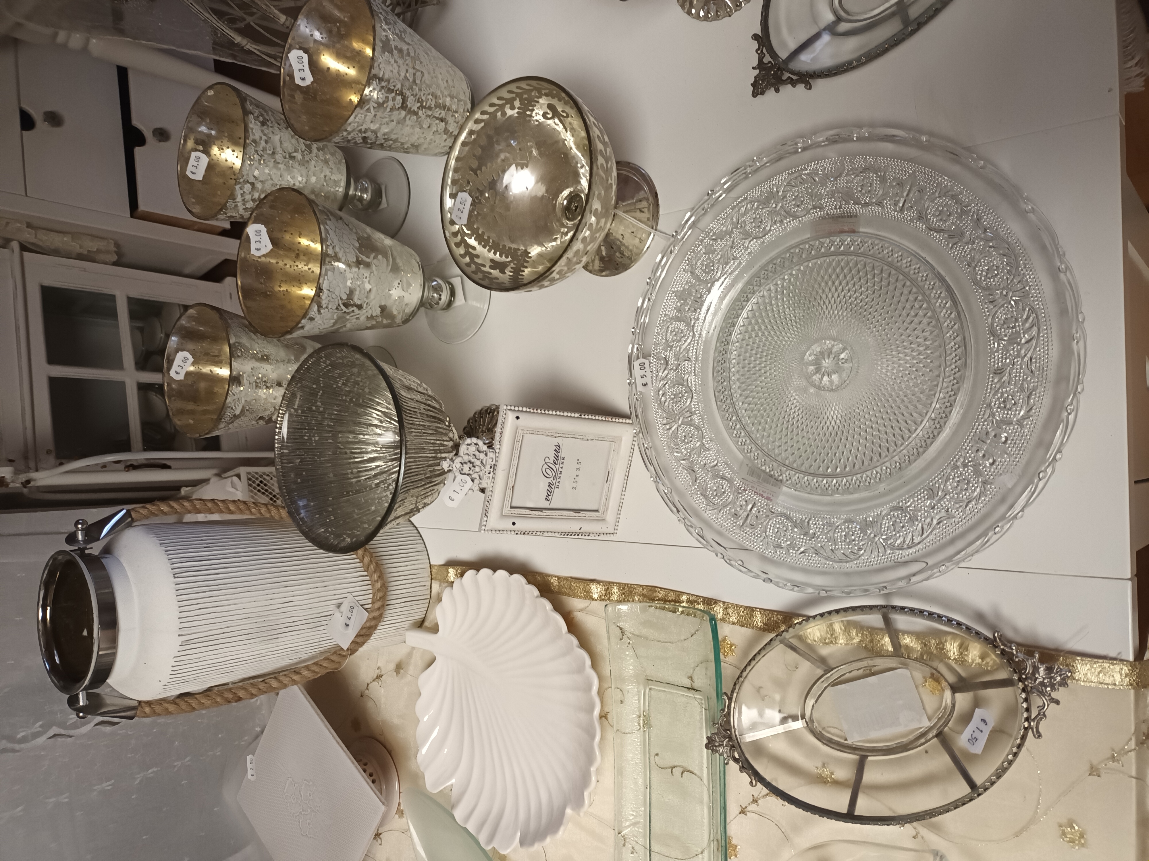 Diverse Deko und Geschenkideen nur im Verkaufsladen in Grafentraubach erhältlich