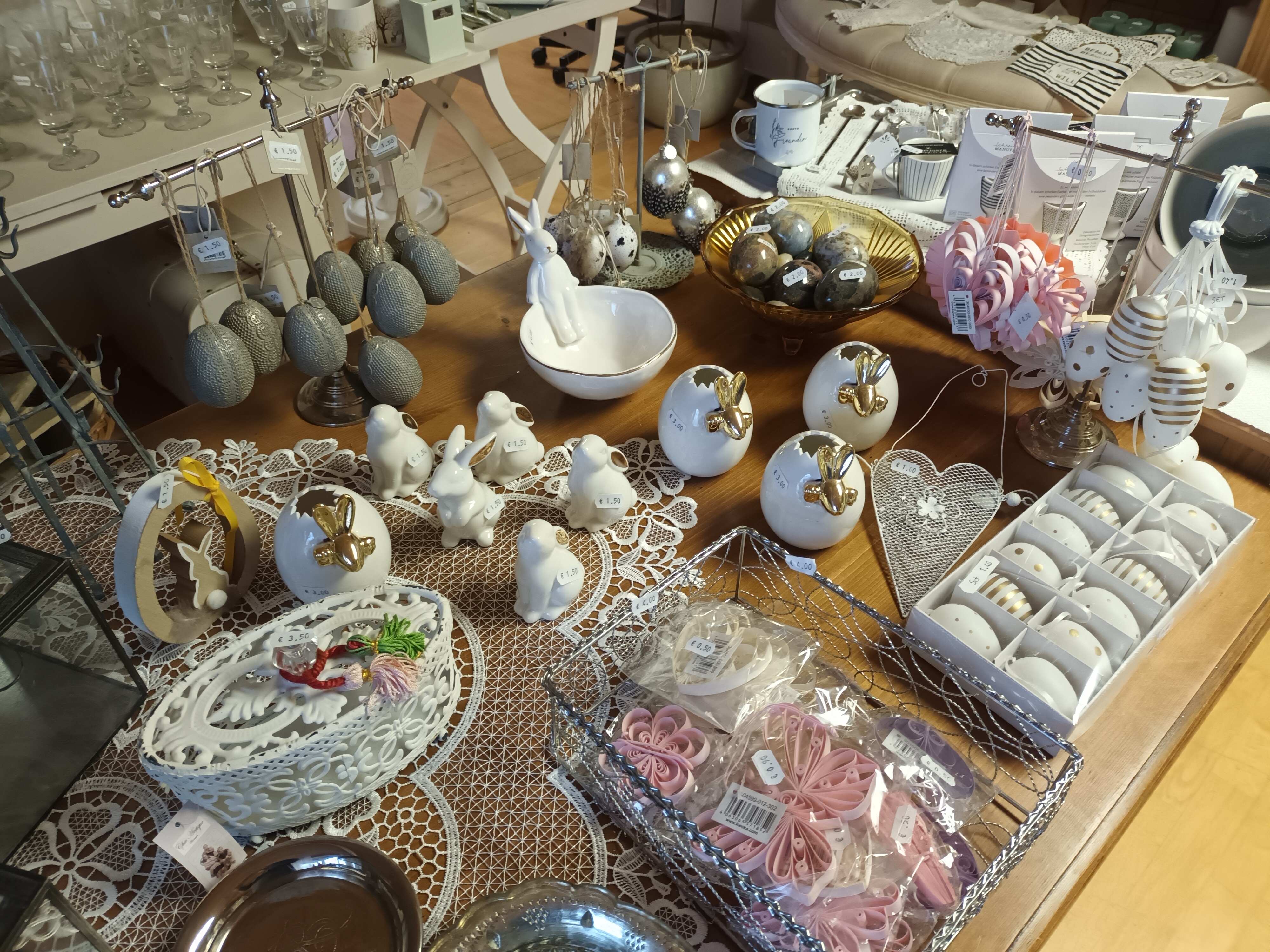 Diverse Deko und Geschenkideen nur im Verkaufsladen in Grafentraubach erhältlich
